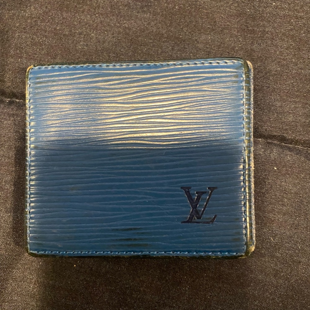 Louis Vuitton Blue Key & Card Holder with Textured Leather
